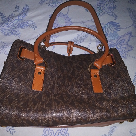Handbag - Picture 2 of 2